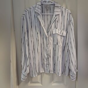 Worthington Button up shirt